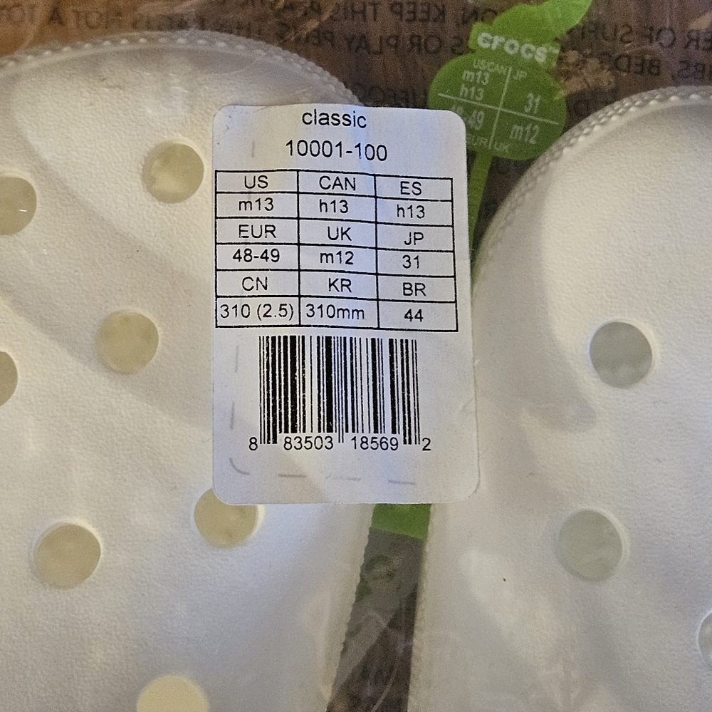 CROCS Classic Clog in White Men Size 13 NWT - Picture 3 of 3